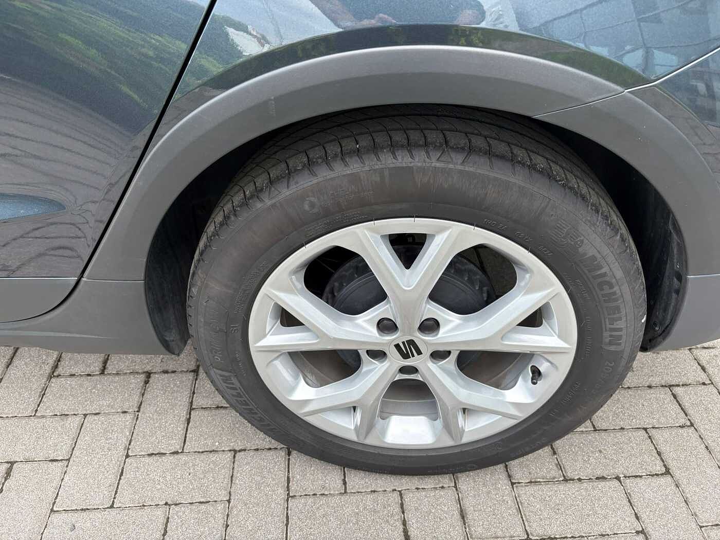 SEAT Arona 1.0 EcoTSI FR NEOPATENTATI